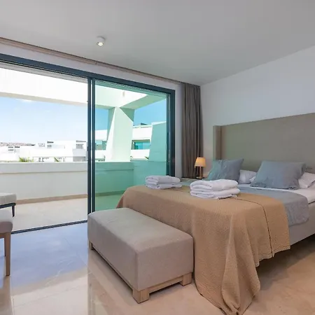 Luxurious Townhouse With Roof Plunge Pool * Málaga